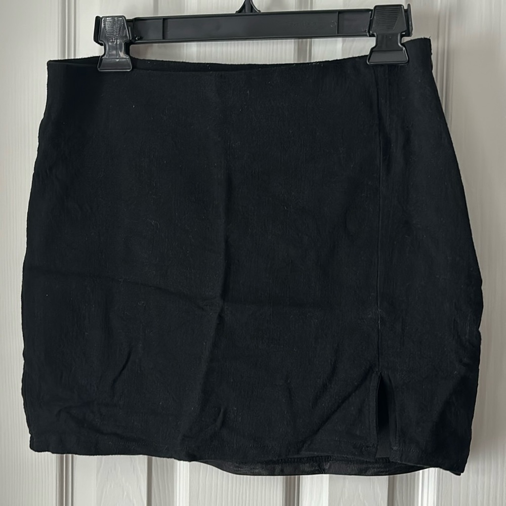 Blu Pepper - Black Linen Skirt - L
